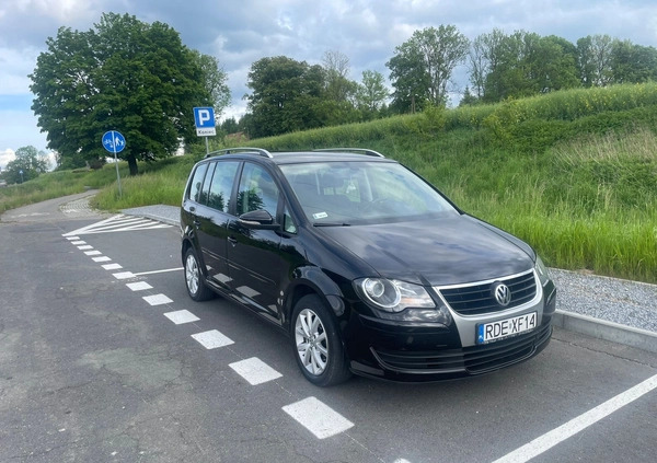 Volkswagen Touran cena 24000 przebieg: 287000, rok produkcji 2010 z Września małe 379